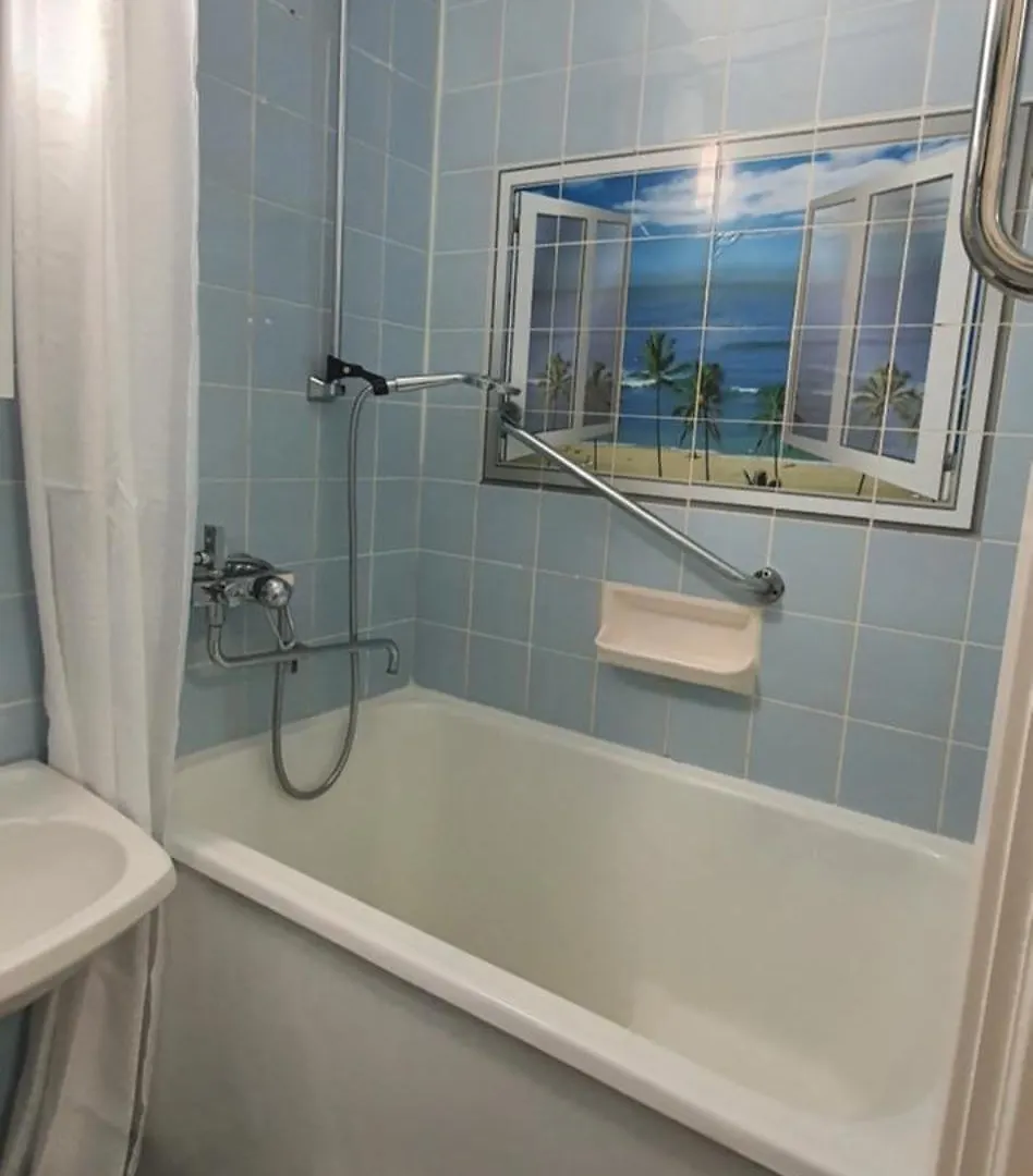 Apartment With Garden Near Metro! Stockholm 0*,